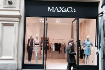 Бутик женской одежды MAX&Co на Красной площади фотография 2