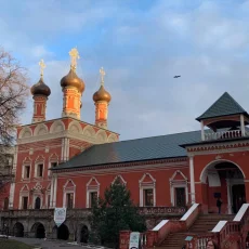 Церковная лавка Высоко-Петровский мужской монастырь фотография 1